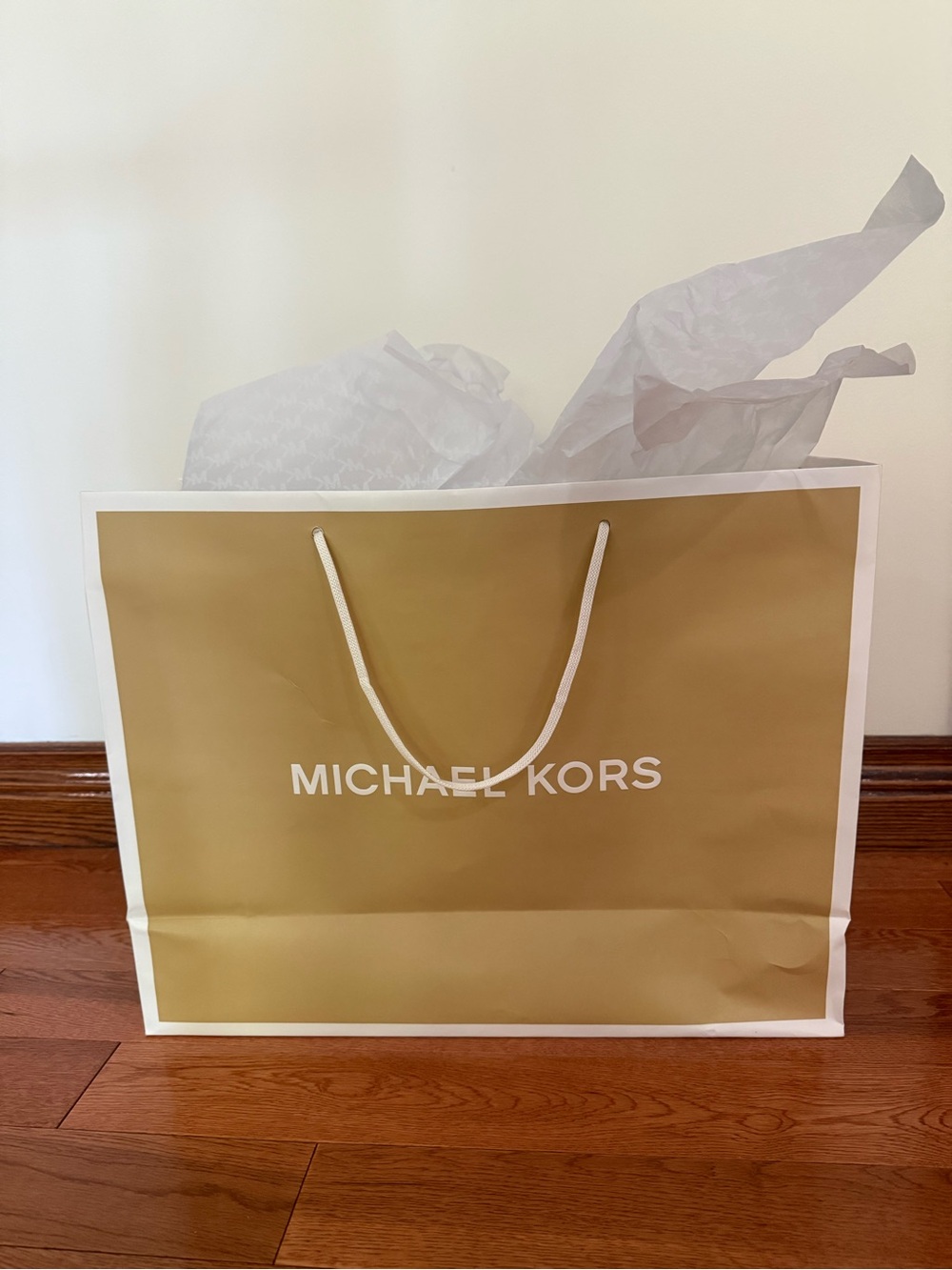 Large Michael Kors Gold and White Branded Gift Bag / Shopping Bag
